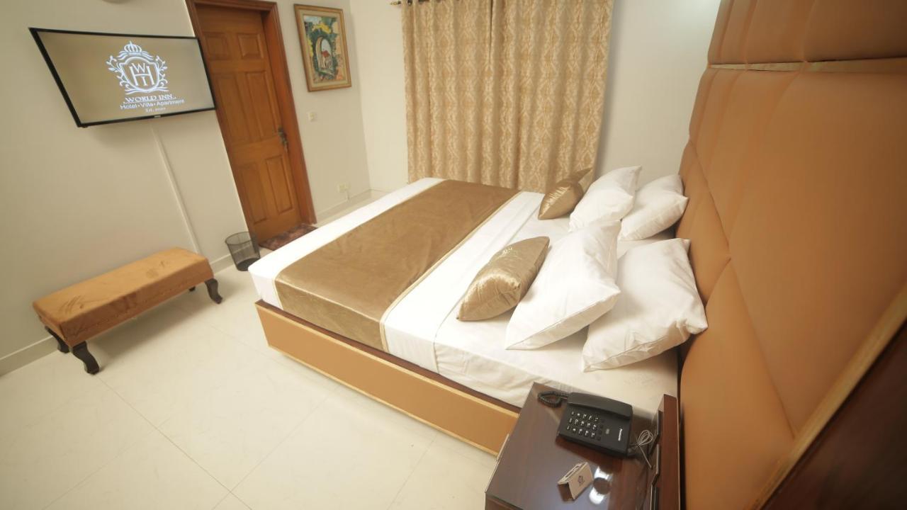 Four Squares Karachi Bed and Breakfast Exteriör bild